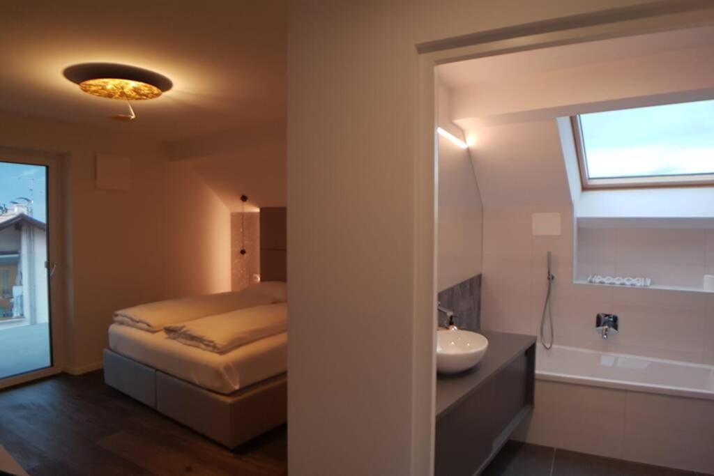 Ferienwohnung Gardenpark Loft Ora / Auer Exterior foto